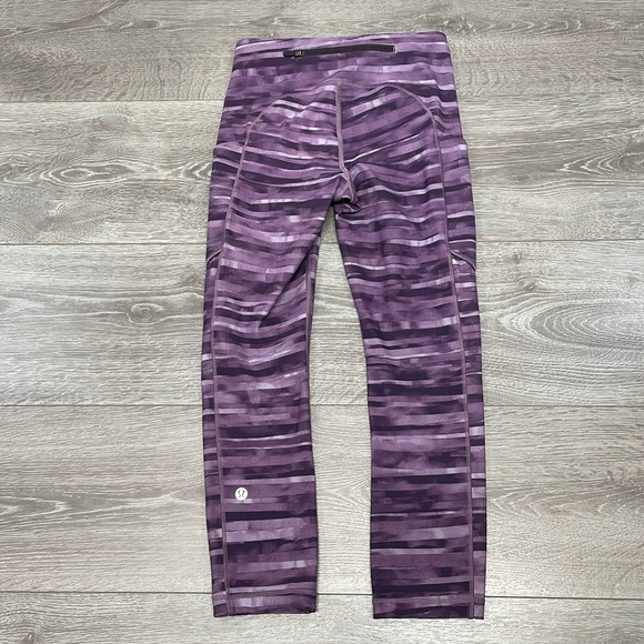 Lululemon Speed Up Crop Legging Purple Multi Print Back Zip Pocket 2 - Picture 15 of 15